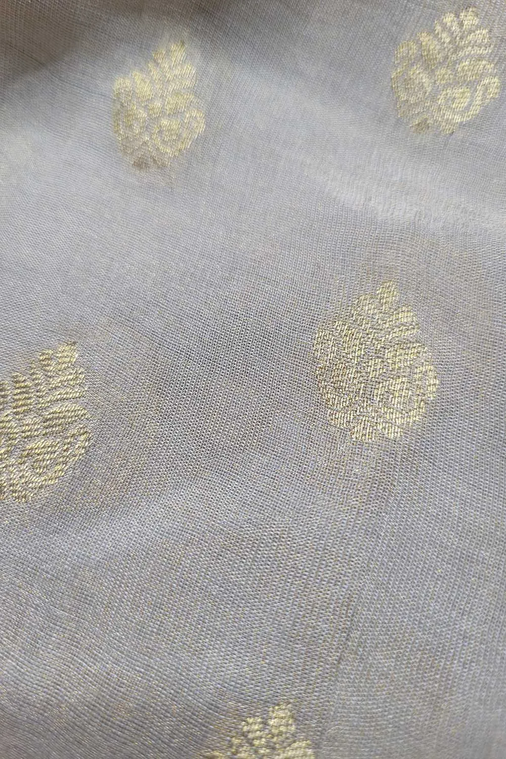 Dyeable Banarasi Handloom Pure Chiffon Tissue Fabric ( 2.5 Mtr )
