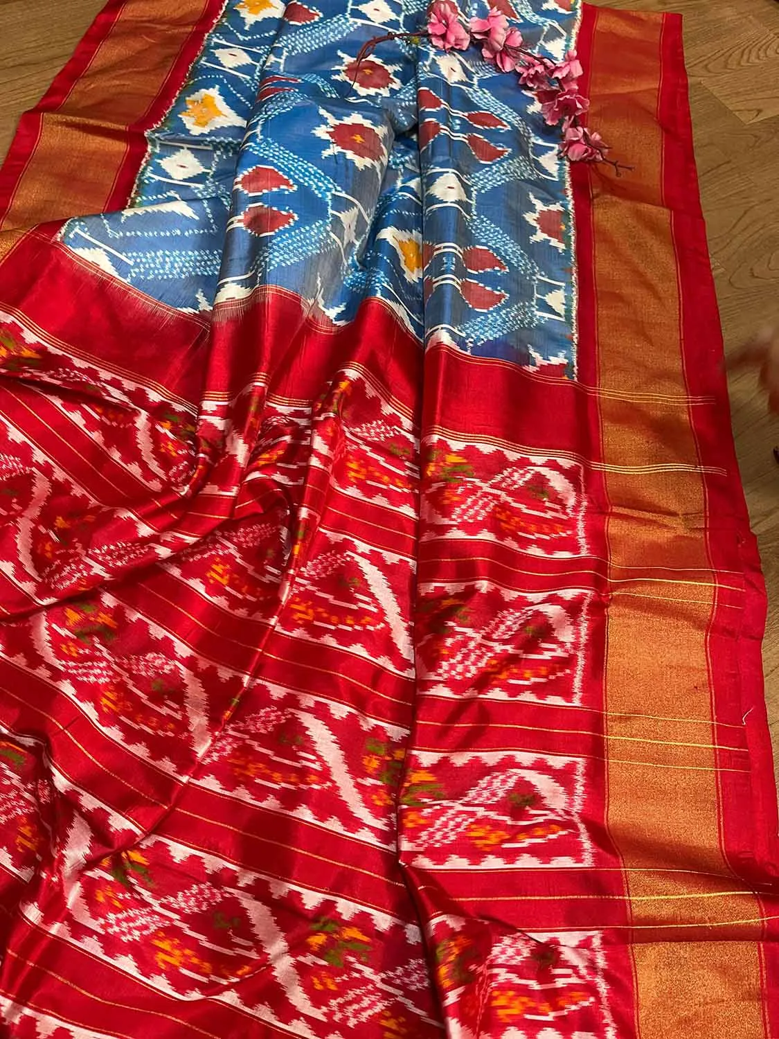 Exquisite Blue Handloom Pochampally Single Ikat Pure Silk Saree