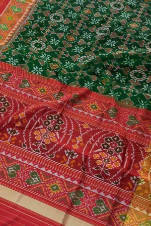 Exquisite Green Handloom Patola Silk Saree: Single Ikat, Pure Elegance