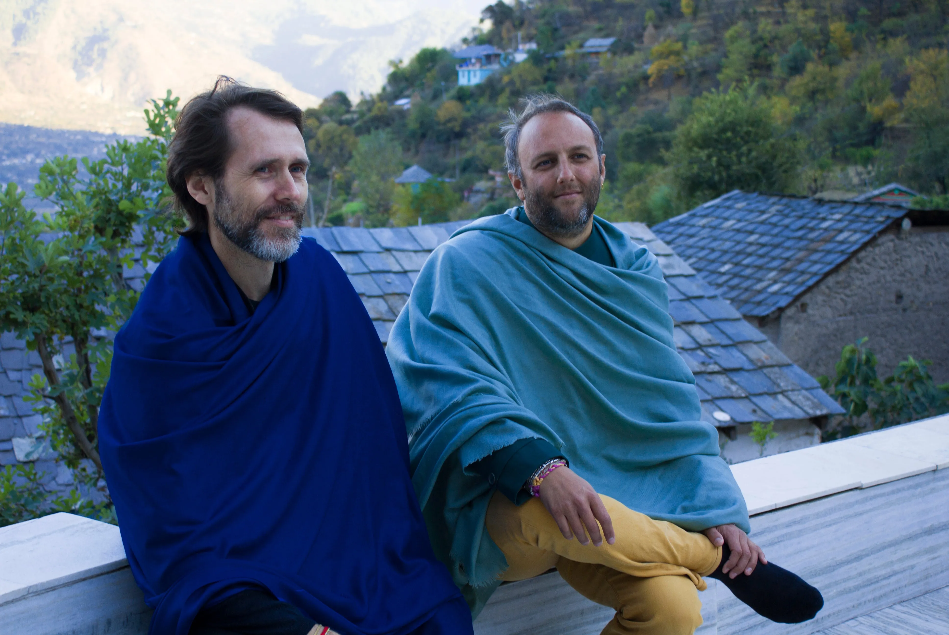 MILAN - Fine Large Meditation Shawl - Royal Blue